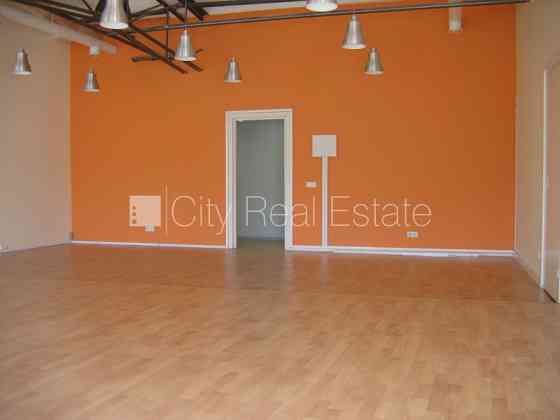 Additional information: http://www.cityreal.lv/en/real-estate/op/434758Front building, indoor courty Рига