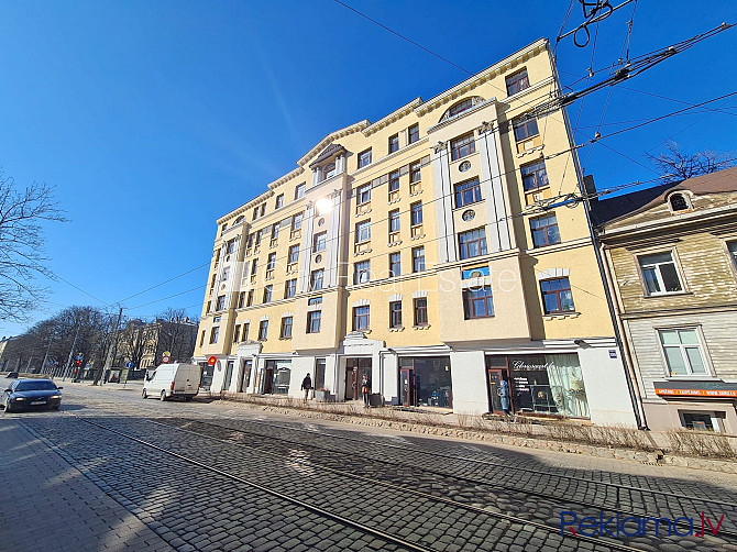 Fasādes māja, renovēta māja, slēgts pagalms, ieeja no ielas un pagalma, kāpņu telpa pēc Rīga - foto 13