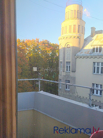 Fasādes māja, renovēta māja, slēgta teritorija, ieeja no ielas, ir lifts, kāpņu telpa pēc Rīga - foto 11