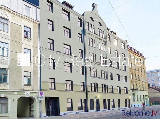 Pagalma ēka, renovēta māja, slēgta teritorija, ieeja no ielas un pagalma, kāpņu telpa pēc Rīga - foto 11