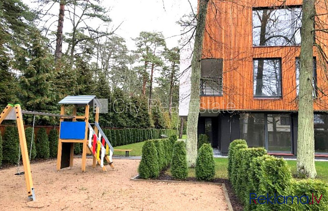 Фасадный дом, реновированный дом, благоустроенная озеленённая территория, вход с Рига - изображение 14