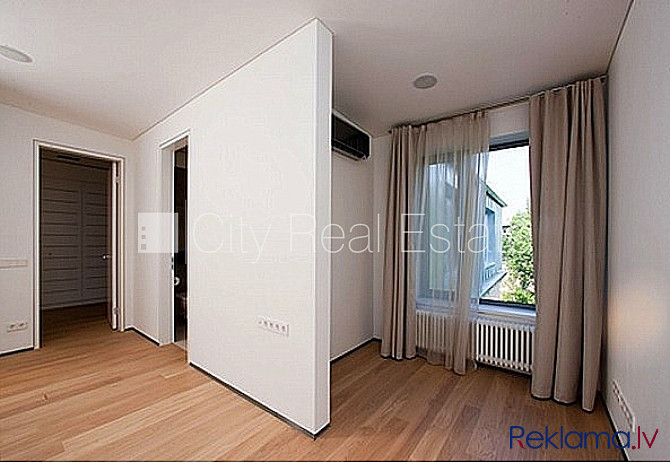 Fasādes māja, labiekārtots apzaļumots pagalms, ieeja no ielas, luksuss apartamenti  193.2 m2, Rīga - foto 12