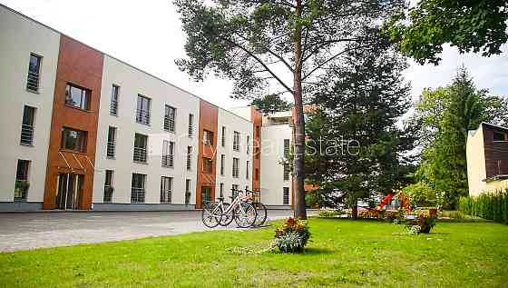 Проект - Library House, новостройка, благоустроенная озеленённая территория, место для Jūrmala