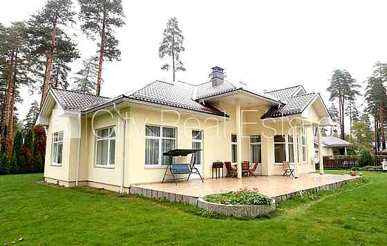 Земля в собственности, частный дом, новостройка, благоустроенная озеленённая Rīga