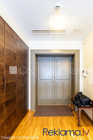 Renovēta māja, ir lifts, kāpņu telpa pēc kapitālā remonta, balkons, guļamistabu skaits 1 Rīga - foto 9
