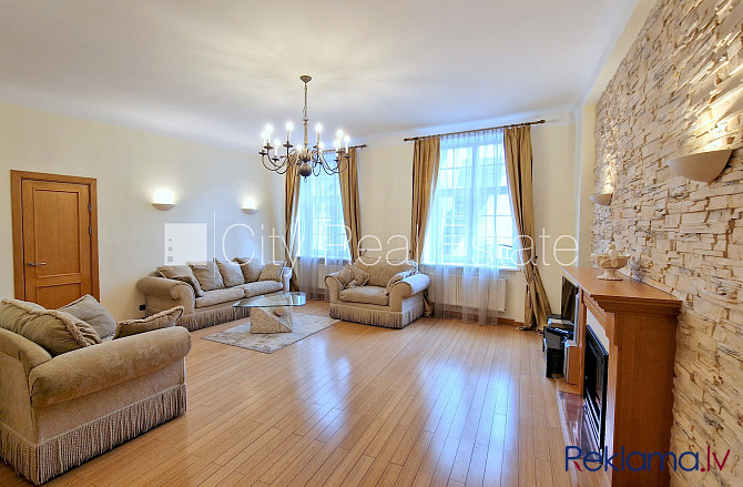 Fasādes māja, renovēta māja, viena kvadrātmetra apsaimniekošanas maksa mēnesī  0,39 EUR, Rīga - foto 2