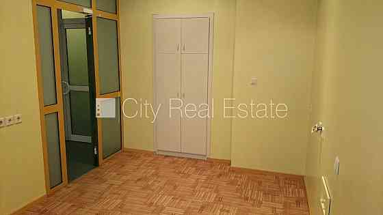 Additional information: http://www.cityreal.lv/en/real-estate/op/428971Courtyard building, renovated Рига