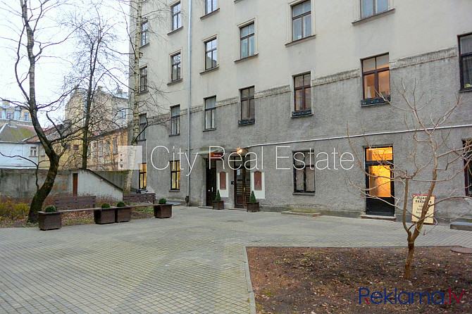 Fasādes māja, slēgts pagalms, vieta automašīnai, ieeja no pagalma, luksuss apartamenti  161 Rīga - foto 13
