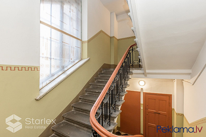 Iegādei pieejams dzīvoklis tikko renovētajā mājā ar lielisku skatu uz Pētersalas un Rīga - foto 19
