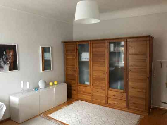 Уютная 3-комнатная квартира в тихом центре Риги  Просторная и светлая квартира в Рига