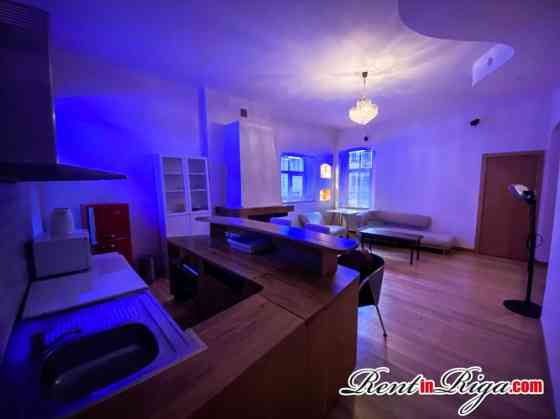 Сдается на длительный или короткий срок мебелированная 2-х комнатная квартира в Rīga
