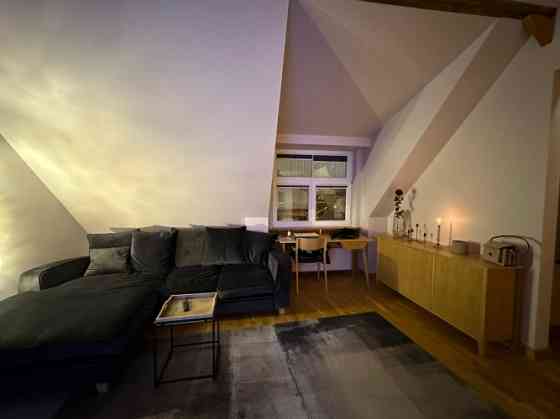 Продается уютная, солнечная квартира на верхнем этаже в отреставрированном доме Rīga