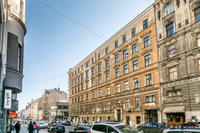 Tiek pārdots plašs 3 istabu dzīvoklis ar kopējo platību 81 kvadrātmetrs, kas atrodas 6. Rīga - foto 14