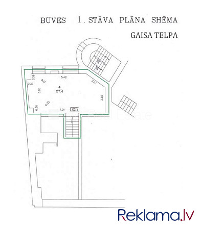 Fasādes māja, renovēta māja, iespēja nomāt autostāvvietu, ieeja no ielas, mansards, ir Rīga - foto 11