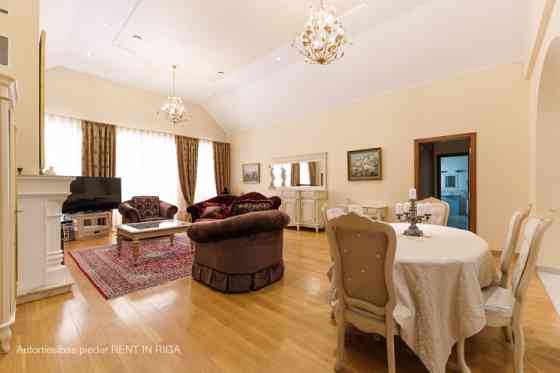 Продаётся красивый частный дом в Bergi с большой террасой и благоустроенной Ādažu novads