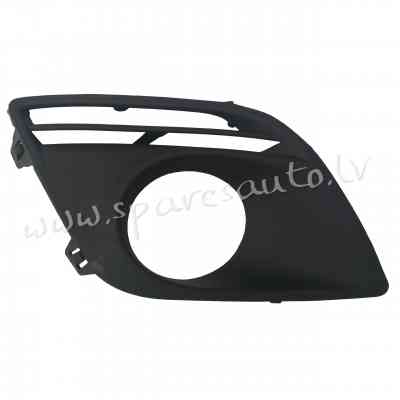 A12026 - Volvo XC60 2008-2013 bumper grille with hole for foglight light Right - Jauns Produkts - UN Рига