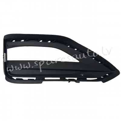 A12069 - Volkswagen Jetta 2019- bumper grille with hole for anti-smoke headlight Left - Jauns Produk Рига