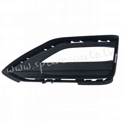 A12070 - Volkswagen Jetta 2019- bumper grille with hole for anti-smoke headlight Right - Jauns Produ Рига