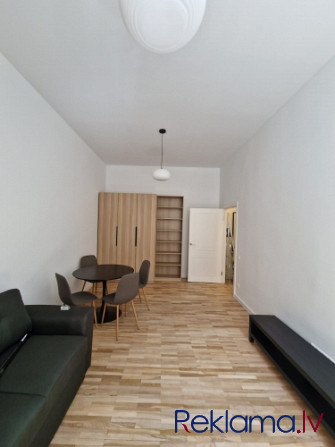 Izīrē 2-istabu dzīvokli, 53 m2 platībā Skolas ielā 13, Rīgā.  Dzīvokļa plānojums sastāv Rīga - foto 9