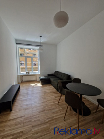 Izīrē 2-istabu dzīvokli, 53 m2 platībā Skolas ielā 13, Rīgā.  Dzīvokļa plānojums sastāv Rīga - foto 7