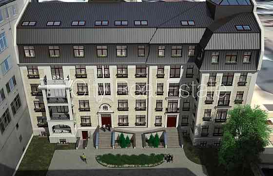 Фасадный дом, закрытый двор, место для машины, апартаменты люкс, лифт, три балкона, Rīga