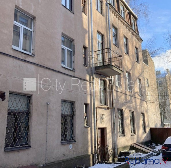 Fasādes māja, renovēta māja, slēgts pagalms, ieeja no ielas, ieeja no pagalma, logi vērsti Rīga - foto 14