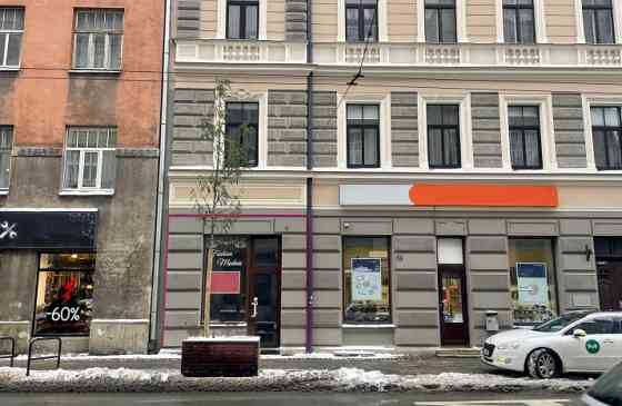 Сдаются помещения в самом центре улицы А. Чака, которые идеально подходят для Rīga