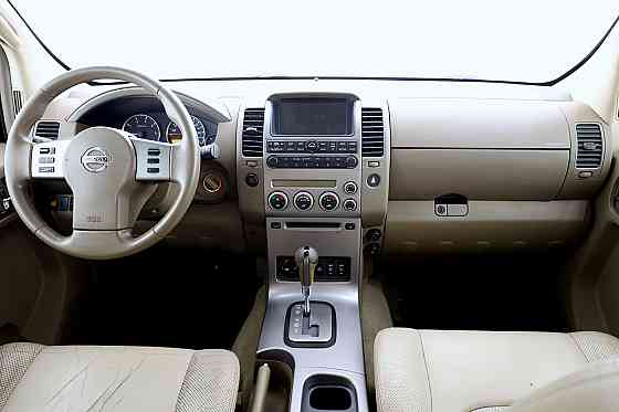 Nissan Pathfinder Luxury ATM 2.5 dCi 128kW Tallina