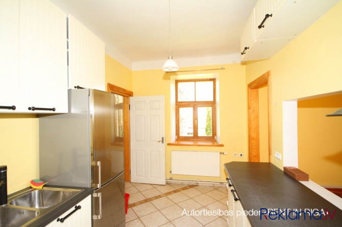 A cozy, compact, unfurnished family house for rent in the center of Ikškile. Total living area 138 m Огре и Огрский край - изображение 3