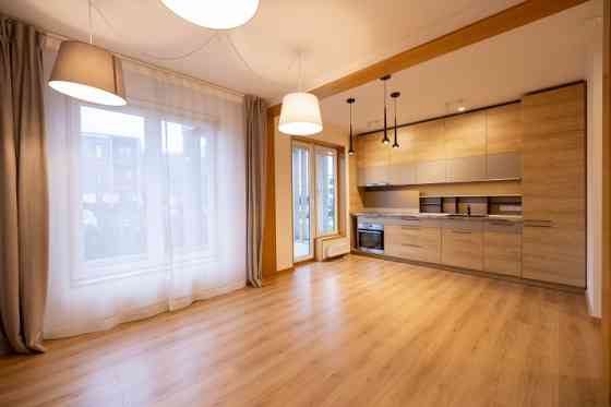 Светлая, уютная трехкомнатная квартира в новом проекте Салиена.  Планировка Rīgas rajons