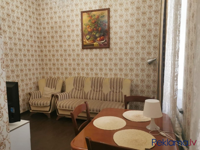 Izbaudiet komfortu un mājīgumu šajā svaigi renovētajā dzīvoklī ar kopējo platību 35m. Rīga - foto 9