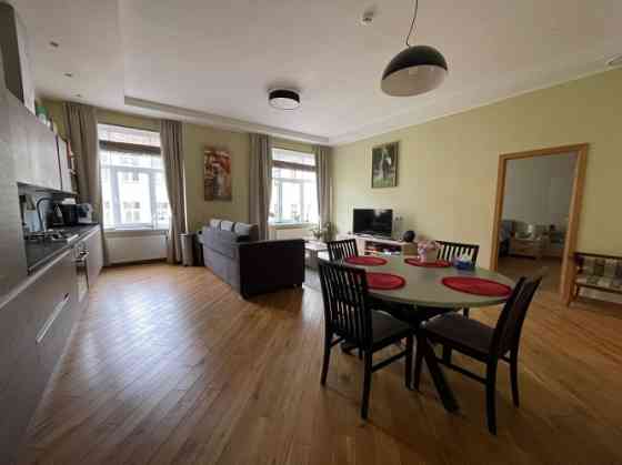 Предлагается просторная 3-комнатная квартира с качественным ремонтом в самом Rīga