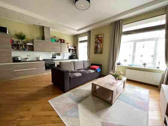 Предлагается просторная 3-комнатная квартира с качественным ремонтом в самом Rīga