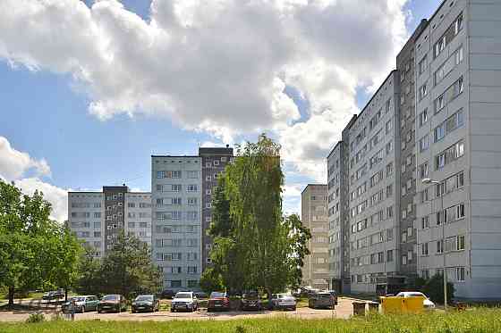 Pārdod četru istabu dzīvokli Zilupes ielā 4, 602 sērija, ekspluatācija uzsākta 1982g. dzīvoklis labā Rīga