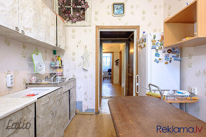 Pārdod remontējamu 3-istabu dzīvokli Daugavgrīvā. Dzīvoklis sastāv no trīs izolētām istabām, virtuve Рига - изображение 4