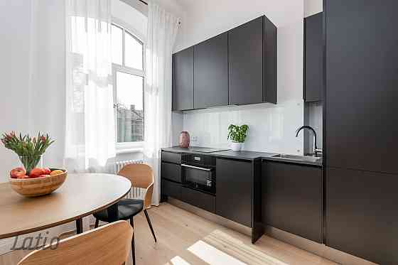 Īrēt tiek piedāvāts pilnīgi jauns dzīvoklis Kalnciema kvartālā, Rīgā  Tuvu centram, parkiem un pludm Rīga