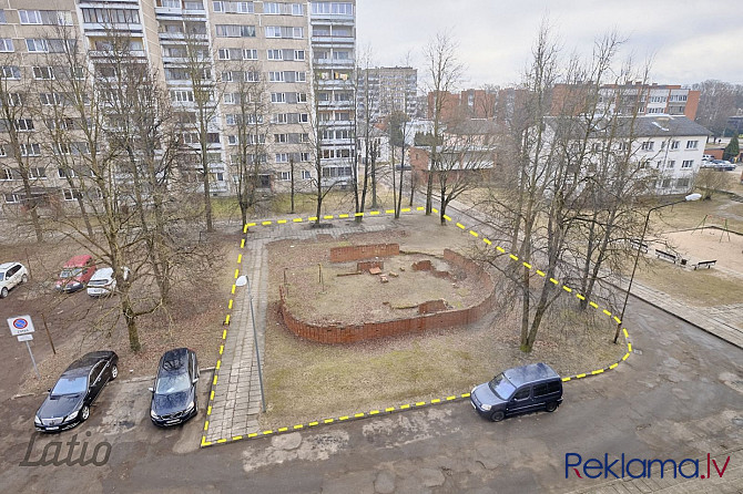 Piedāvājam zemes gabalu Jelgavas centrālajā daļā. Piebraukšana pa pašvaldības ielu.

Saskaņā ar Jelg Елгава и Елгавский край - изображение 1