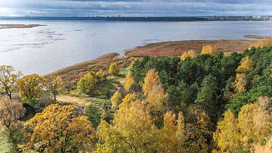 Pārdod unikālu zemesgabalu Ķīšezera krastā, Natura 2000 teritorija, skaista, dabiska zemsedze, pīlād Рига