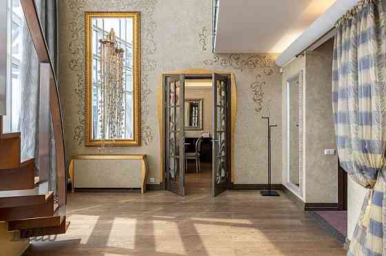 Pārdod unikālu 3-istabu penthouse dzīvokli ar labāko panorāmas skatu Rīgā, kas atrodas projektā "Ska Рига