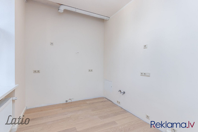 Pārdod 3-istabu dzīvokli kapitāli renovētā namā Rīgas centrā A.Čaka ielā 123,kas atrodas blakus skai Рига - изображение 5