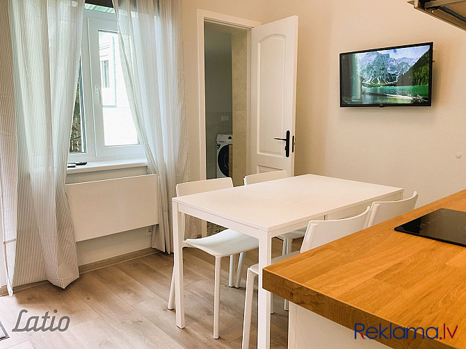 No septembra pieejams pilnībā jauns un labiekārtots dzīvoklītis ar 2 guļamistabām pašā Jūrmala - foto 2