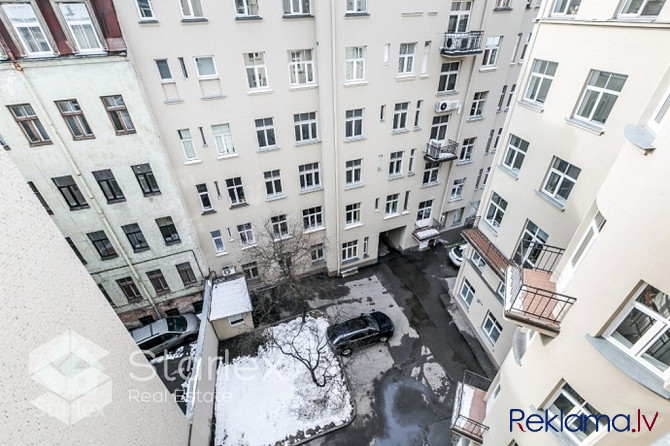 Iznomā gaišas biroja telpas ar balkonu pēc kapitālā remonta Rīgas centrā, Stabu ielā 47 Rīga - foto 16
