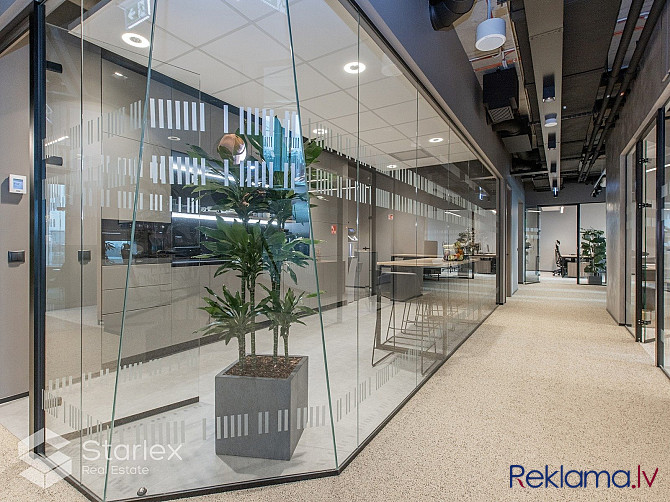 Piedāvājam mēbelētu A klases biroju modernā biznesa centrā VERDE - zaļākā biroju ēka Rīga - foto 3