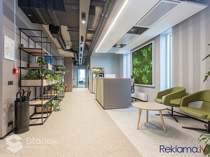 Piedāvājam mēbelētu A klases biroju modernā biznesa centrā VERDE - zaļākā biroju ēka Rīga - foto 2