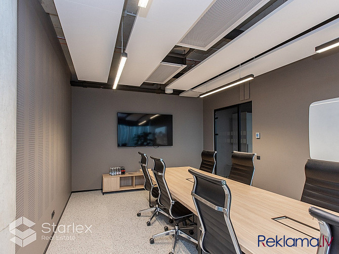 Piedāvājam mēbelētu A klases biroju modernā biznesa centrā VERDE - zaļākā biroju ēka Rīga - foto 9