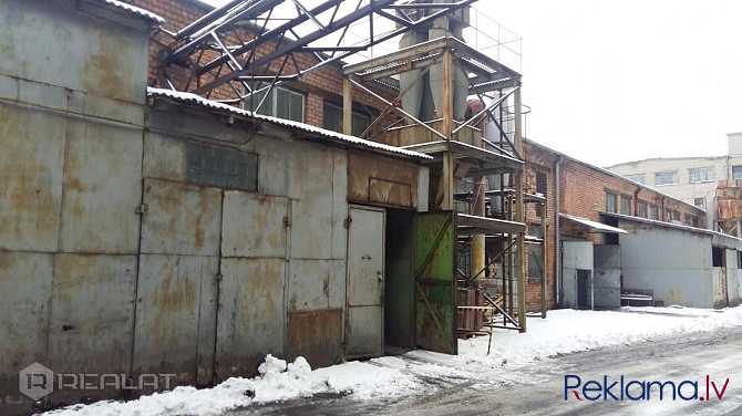 Nomai tiek piedāvātas ražošanas telpas Sarkandaugavas industriālajā rajonā ar kopējo Rīga - foto 2