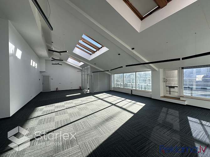Сдается просторный мансардный офис открытой планировки в современном офисном Рига - изображение 6