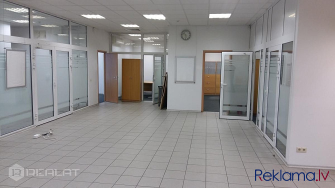 Nomai tiek piedāvāta biroja ēka 2. stāvos , lietderīgā platība 460.70 m2, ar iespēju nomāt Rīga - foto 6