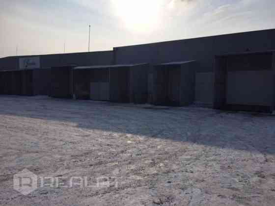 Iznomā plašas noliktāvas - ražošanas telpas  ar kopējo platību 6200 m2 kas atrodas 1,4 ha asfaltētā  Рижский район