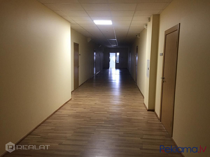 Iznomā izremontētas B klases biroja telpas 50 m2. platībā. Nomas maksa telpām ir 5.00 eur/m2. Rīga - foto 5